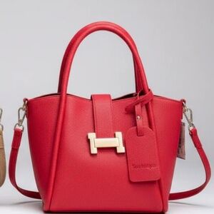 NWT Faux Leather Red Crossbody bag with zippered pouch